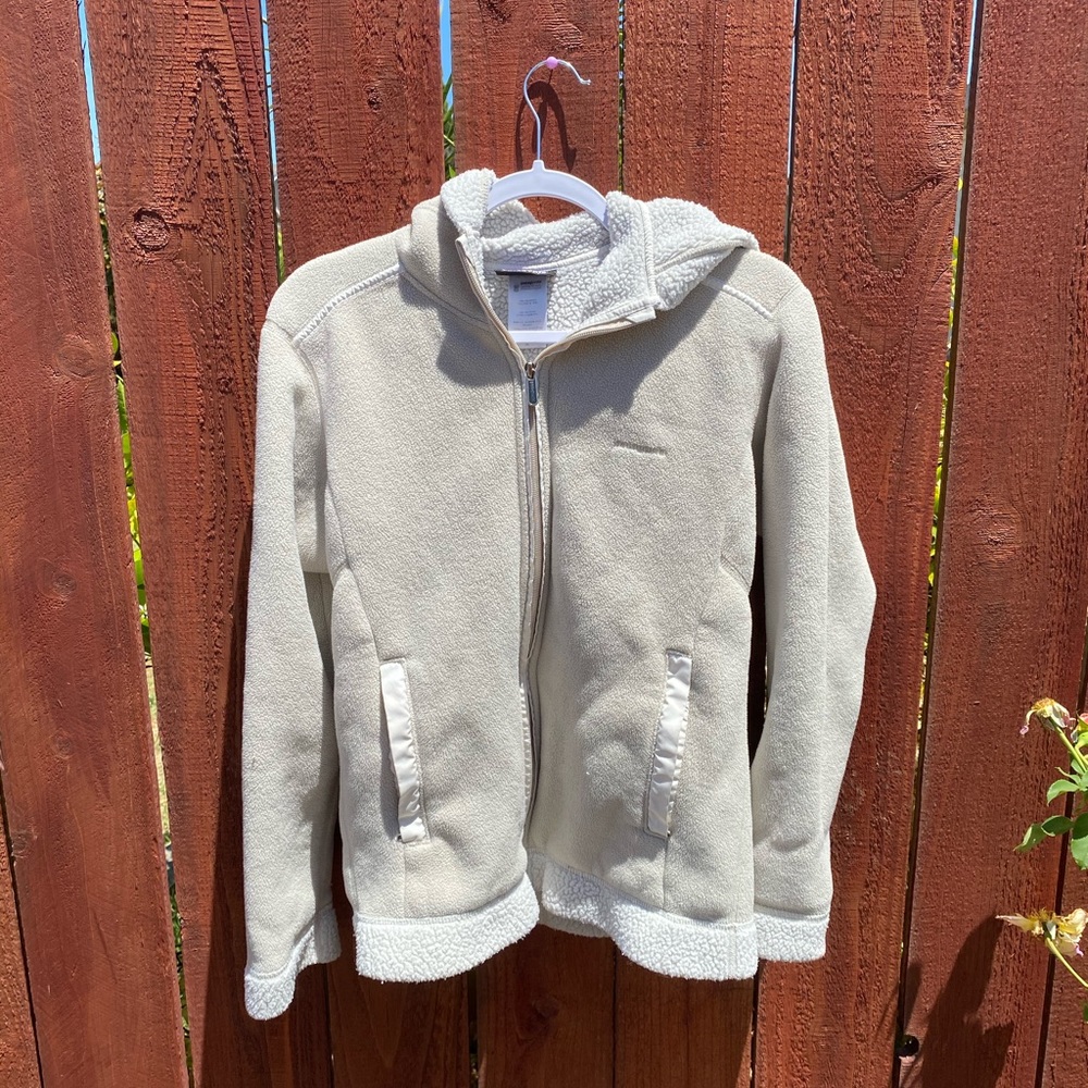 Patagonia sweater